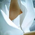 accidentally flashing blondes tits