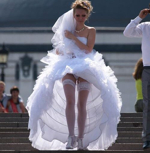 When bride cannot handle her wedding dress