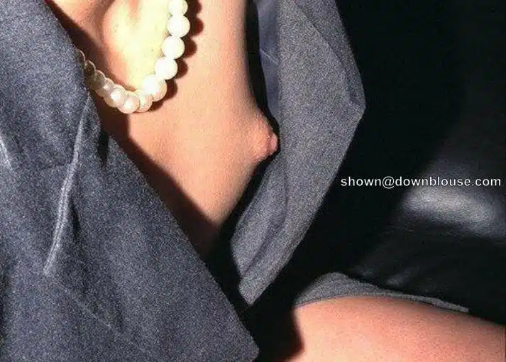 mommy doesnt wear a bra