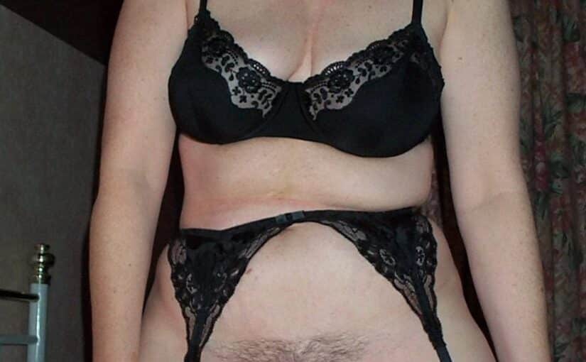 UK Wife Hairy or Shaved: A Tease in Lace and Stockings